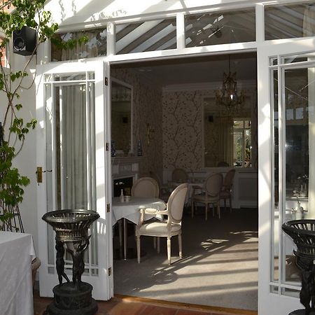 Cranleigh Hotel Reigate Ngoại thất bức ảnh