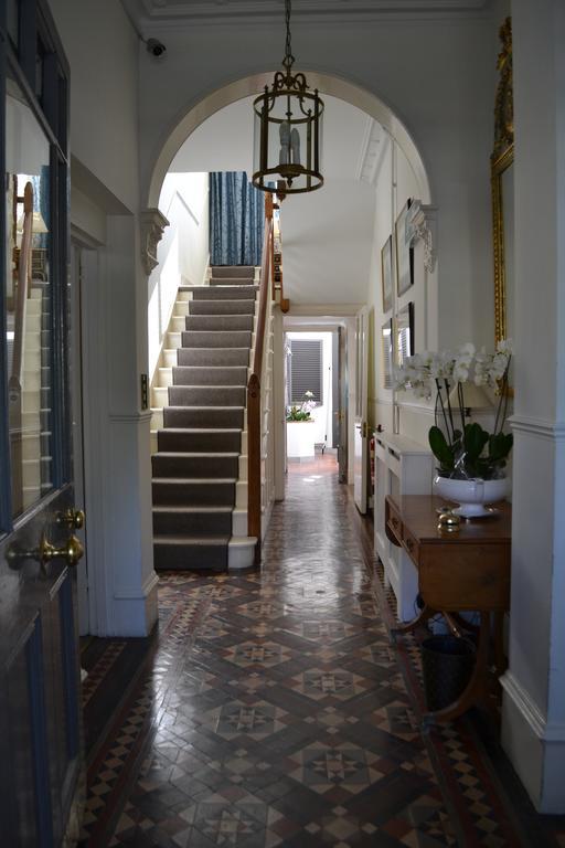 Cranleigh Hotel Reigate Ngoại thất bức ảnh