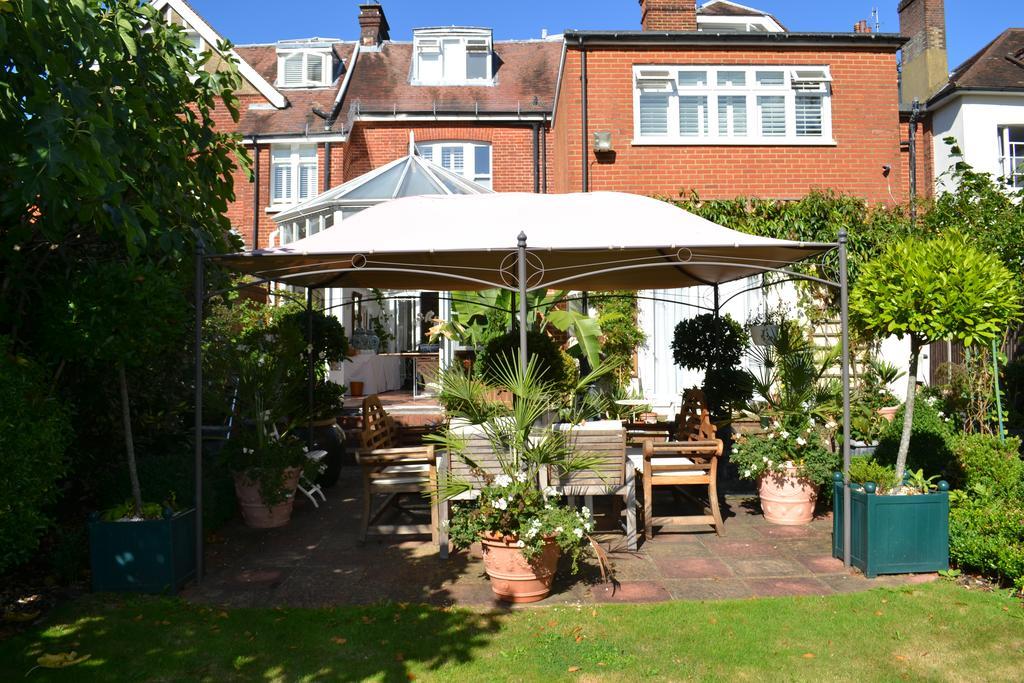 Cranleigh Hotel Reigate Ngoại thất bức ảnh