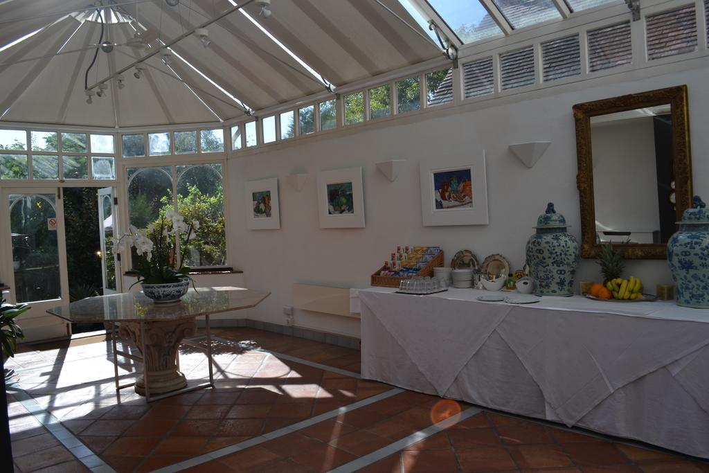 Cranleigh Hotel Reigate Ngoại thất bức ảnh